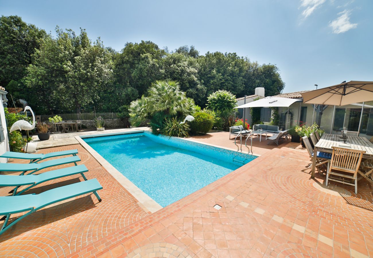 Country house in Rivedoux-Plage - Domaine Foulquier