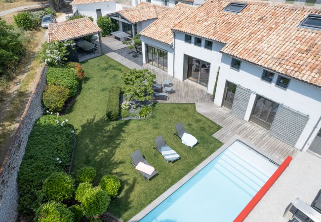 Villa/Dettached house in Le Bois-Plage-en-Ré - Villa Mélo Ré