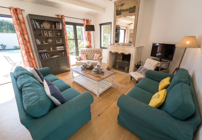 Villa in La Flotte - Villa Sylvabelle Villa in La Flotte - Villa Sylvabelle