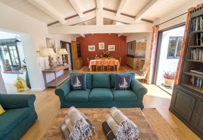 Villa in La Flotte - Villa Sylvabelle Villa in La Flotte - Villa Sylvabelle