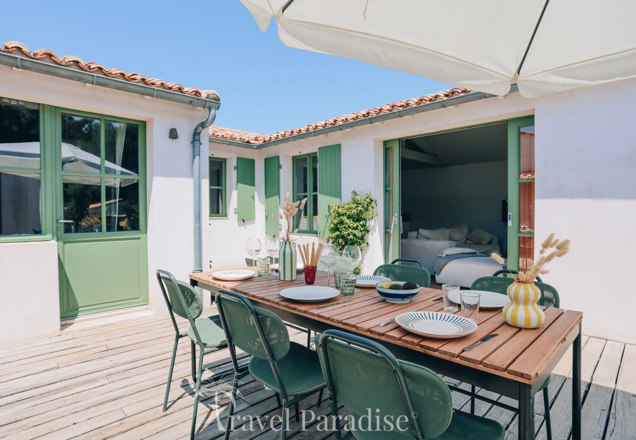 Villa in Rivedoux-Plage - Villa Green Oaks