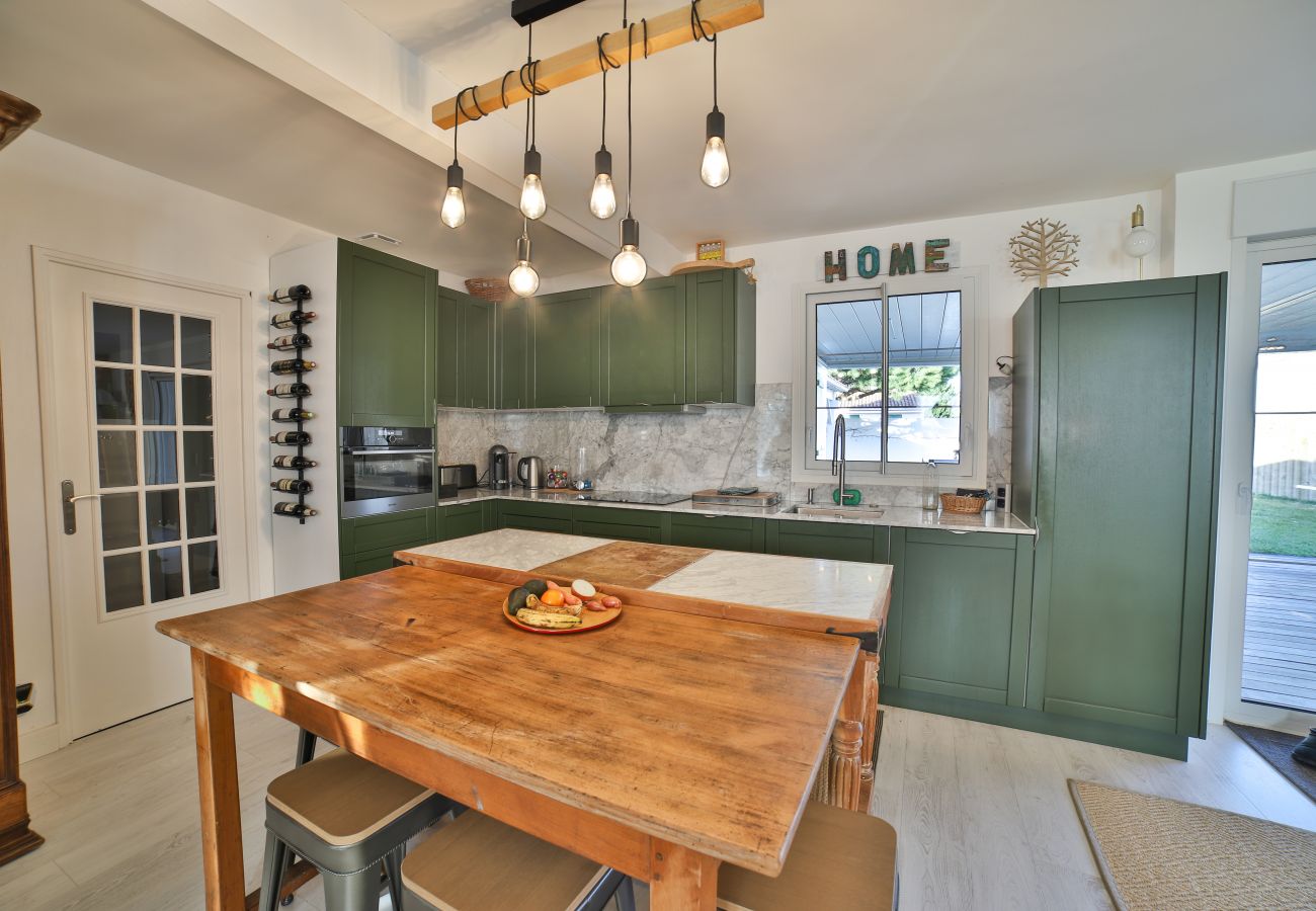 Large kitchen with central island