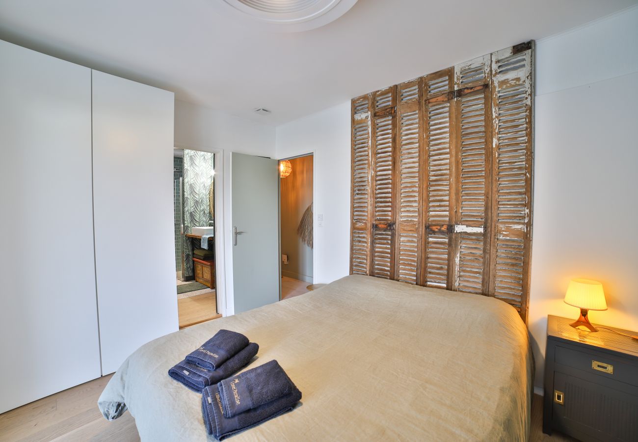 Master suite with bathroom