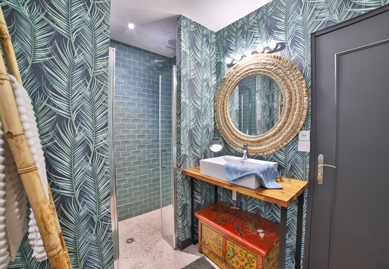 Bathroom with large Italian shower and basin 