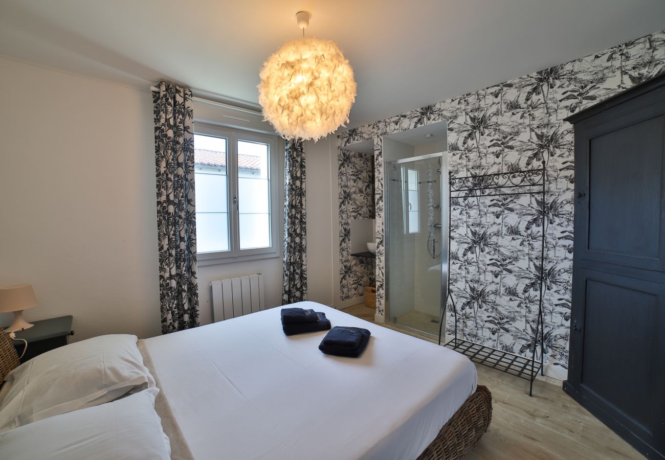 Bedroom with bathroom