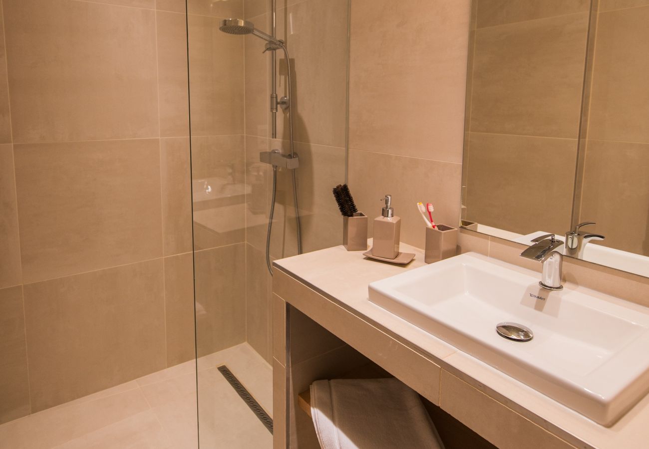 Bathroom with Italian shower and basin