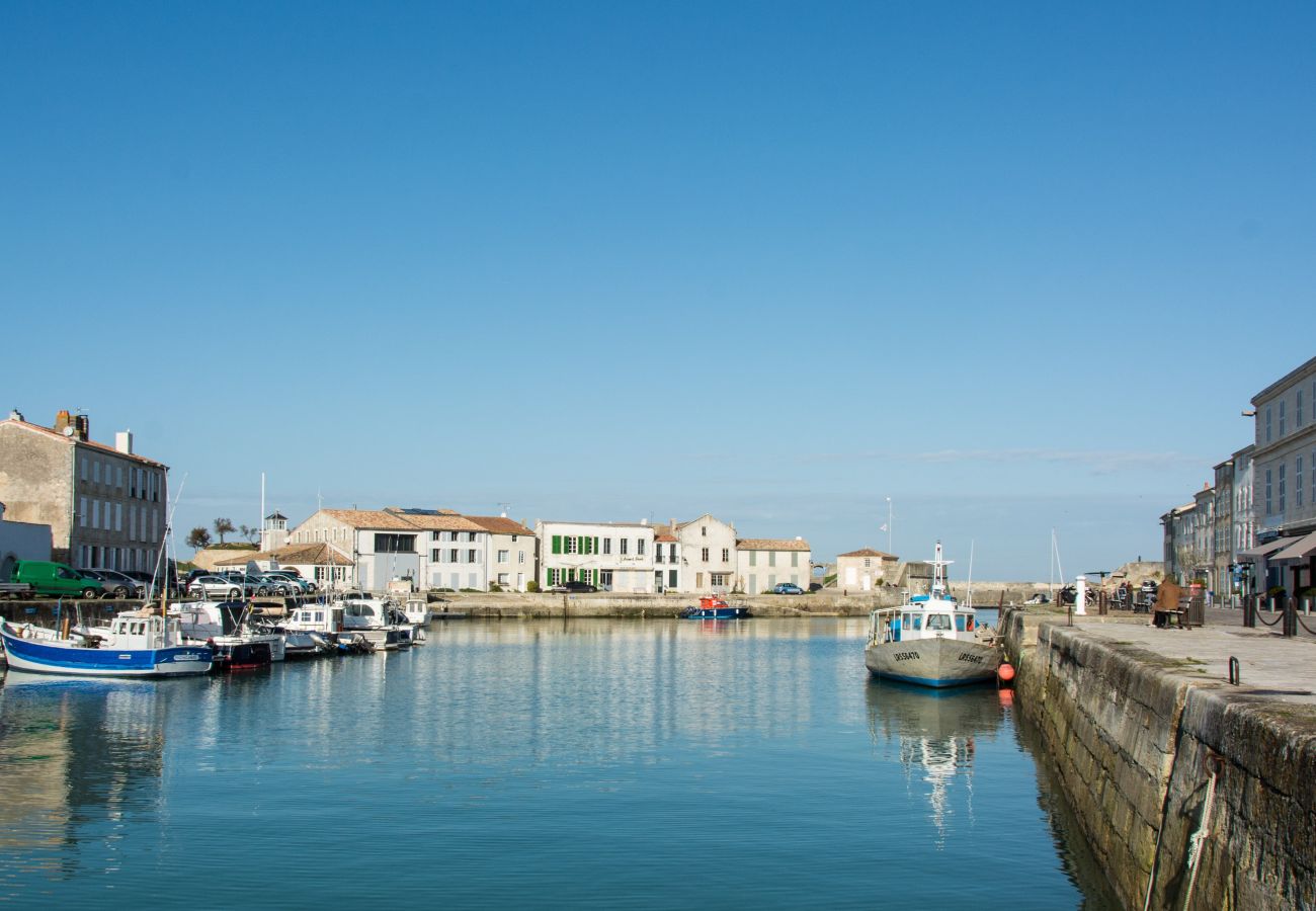 Villa in Saint-Martin-de-Ré - La Bastide de Saint Martin