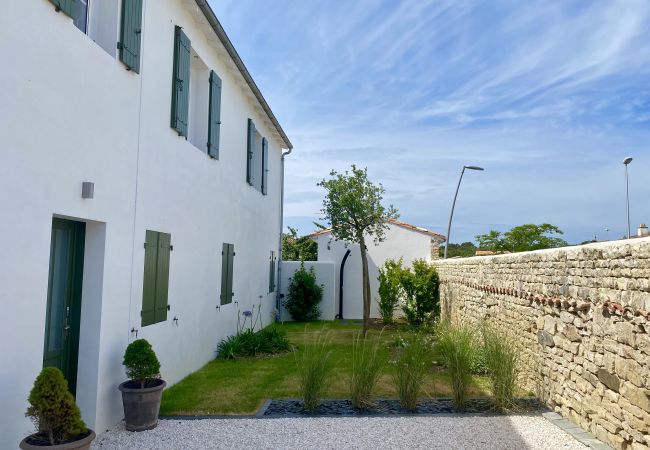 Villa in Rivedoux-Plage - Villa Blanche Villa in Rivedoux-Plage - Villa Blanche