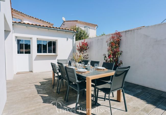 Villa in Rivedoux-Plage - Villa Blanche Villa in Rivedoux-Plage - Villa Blanche
