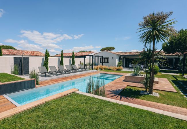 Villa in Le Bois-Plage-en-Ré - Villa Dune Villa in Le Bois-Plage-en-Ré - Villa Dune