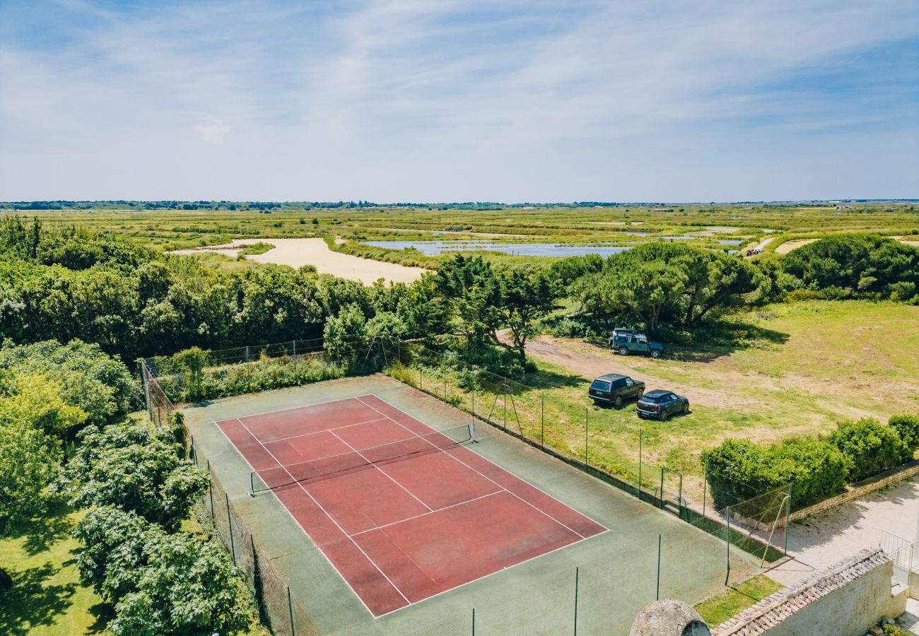 Villa in Loix - Domaine des Tours