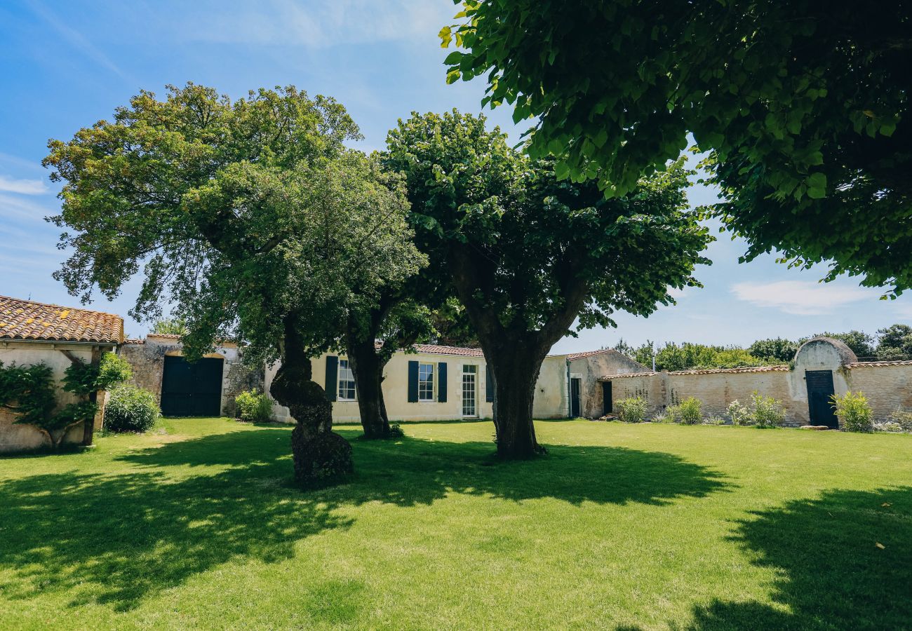 Villa in Loix - Domaine des Tours