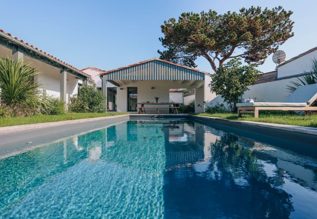 Villa in Le Bois-Plage-en-Ré - Villa Blue Villa in Le Bois-Plage-en-Ré - Villa Blue