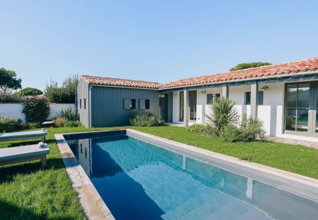 Villa in Le Bois-Plage-en-Ré - Villa Blue Villa in Le Bois-Plage-en-Ré - Villa Blue