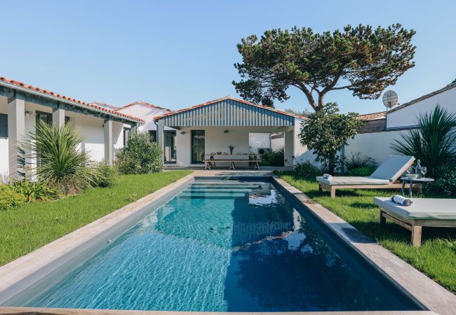 Villa in Le Bois-Plage-en-Ré - Villa Blue Villa in Le Bois-Plage-en-Ré - Villa Blue