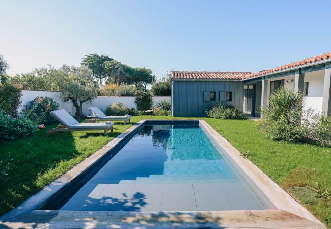 Villa in Le Bois-Plage-en-Ré - Villa Blue Villa in Le Bois-Plage-en-Ré - Villa Blue