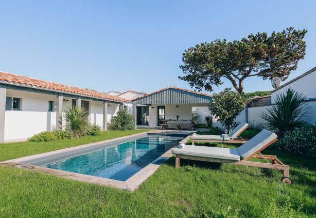 Villa in Le Bois-Plage-en-Ré - Villa Blue Villa in Le Bois-Plage-en-Ré - Villa Blue
