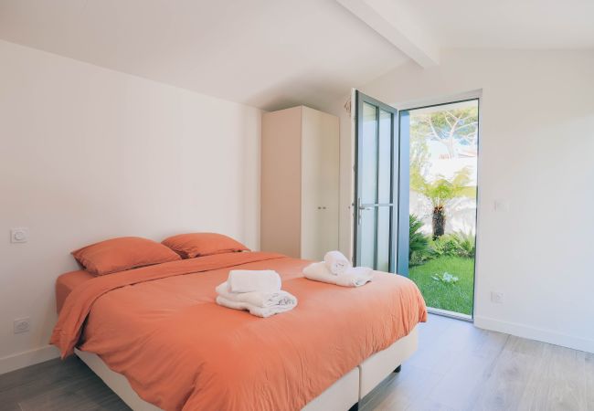 Villa in Le Bois-Plage-en-Ré - Domaine Blueberry Villa in Le Bois-Plage-en-Ré - Domaine Blueberry