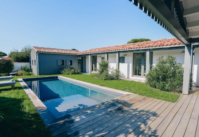 Villa in Le Bois-Plage-en-Ré - Domaine Blueberry Villa in Le Bois-Plage-en-Ré - Domaine Blueberry