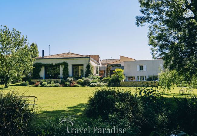 Villa in La Rochelle - Villa Roland-Garros Villa in La Rochelle - Villa Roland-Garros