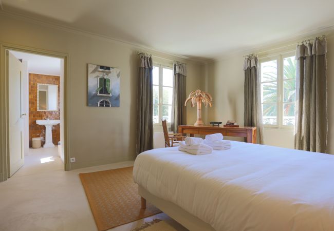 Villa in La Couarde sur mer - Villa Phoenix Villa in La Couarde sur mer - Villa Phoenix