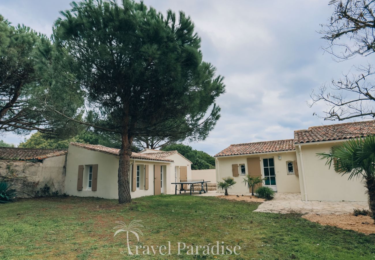 Villa in Les Portes-en-Ré - Villa Eden