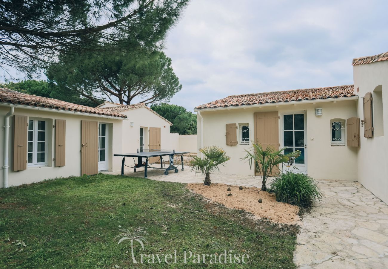 Villa in Les Portes-en-Ré - Villa Eden