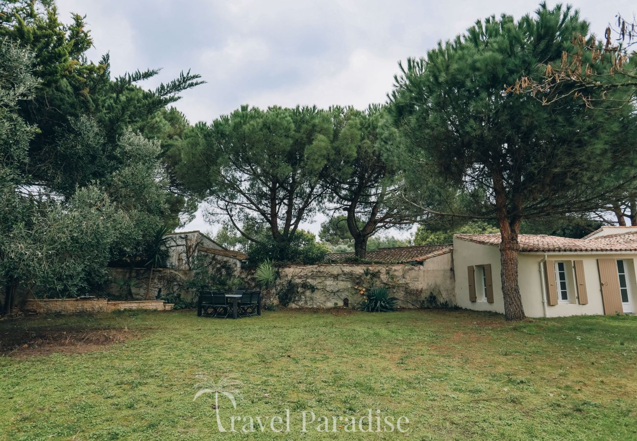 Villa in Les Portes-en-Ré - Villa Eden