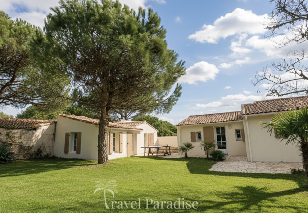 Villa in Les Portes-en-Ré - Villa Eden