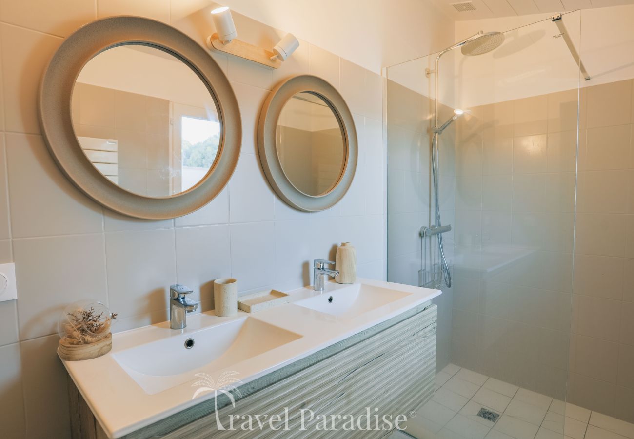 Villa in Les Portes-en-Ré - Villa Eden