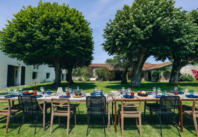 Villa à Loix - Domaine des Tours Villa à Loix - Domaine des Tours