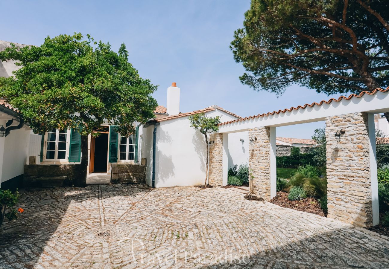 Villa à La Couarde sur mer - Casa Pinea