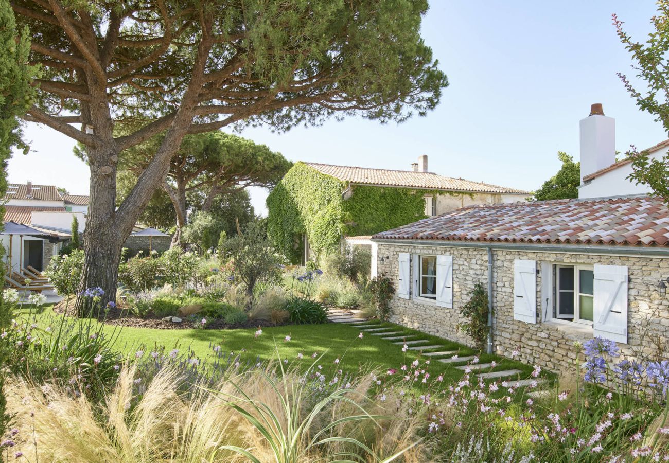 Villa à La Couarde sur mer - Casa Pinea