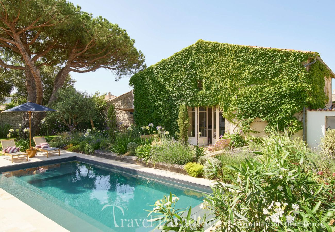 Villa à La Couarde sur mer - Casa Pinea